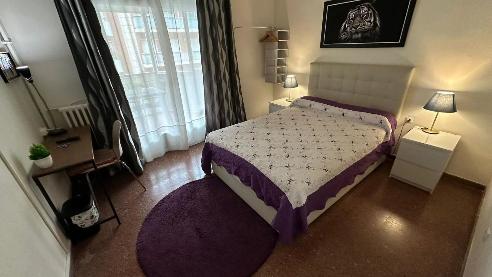 Rooms Viladomat Barcelona